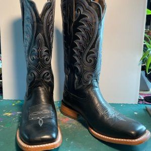 DURANGO® ARENA PRO™ WOMEN'S BLACK MULBERRY WESTERN BOOT size 7.5